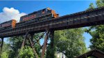 WE 7009 leads train 772 with more stone for the Akron area.